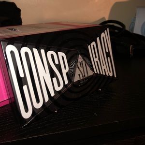 Jeffree Star X Shane Dawson Conspiracy Pallet